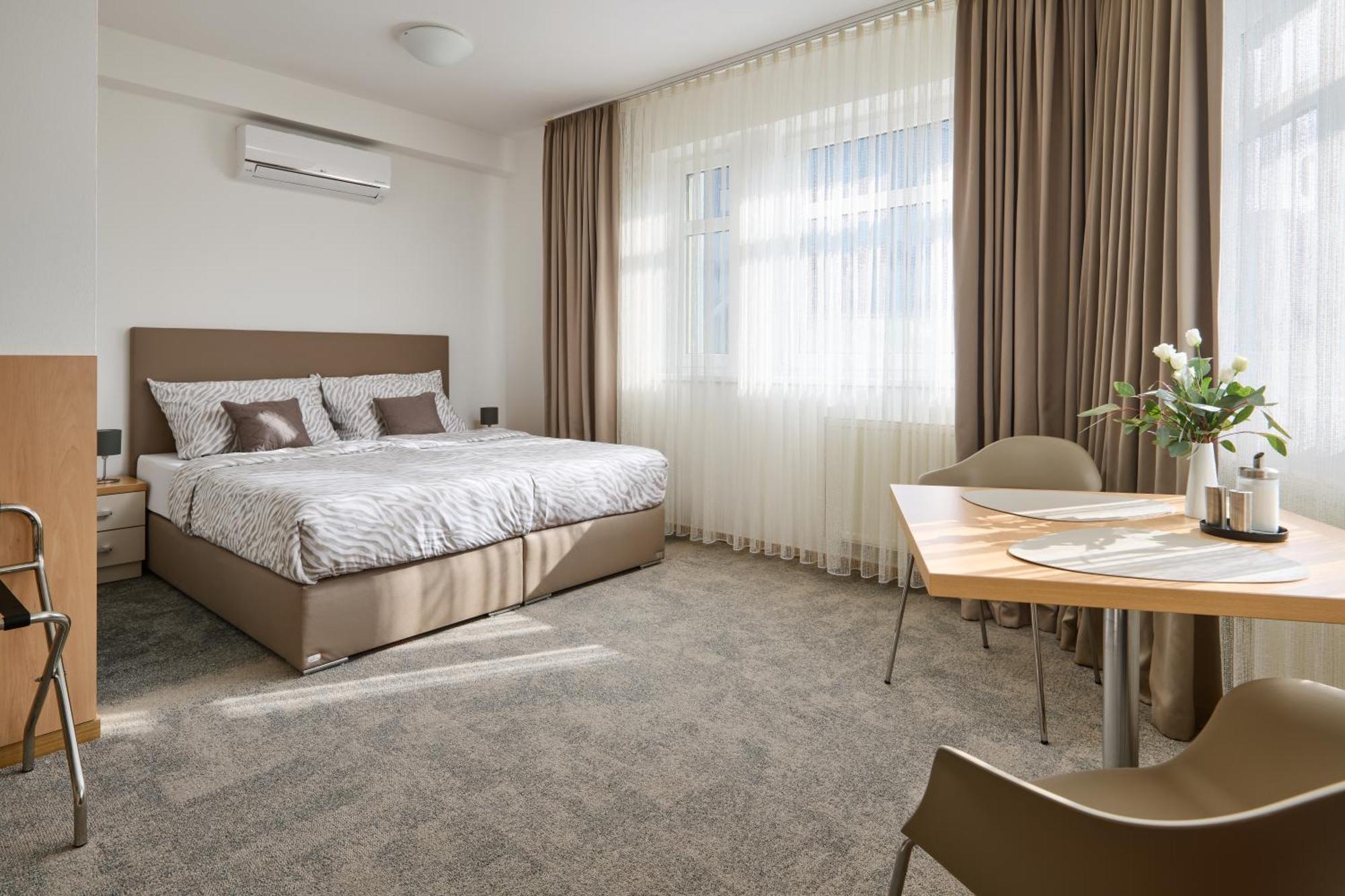 Hotel Osvit Mladá Boleslav Eksteriør billede